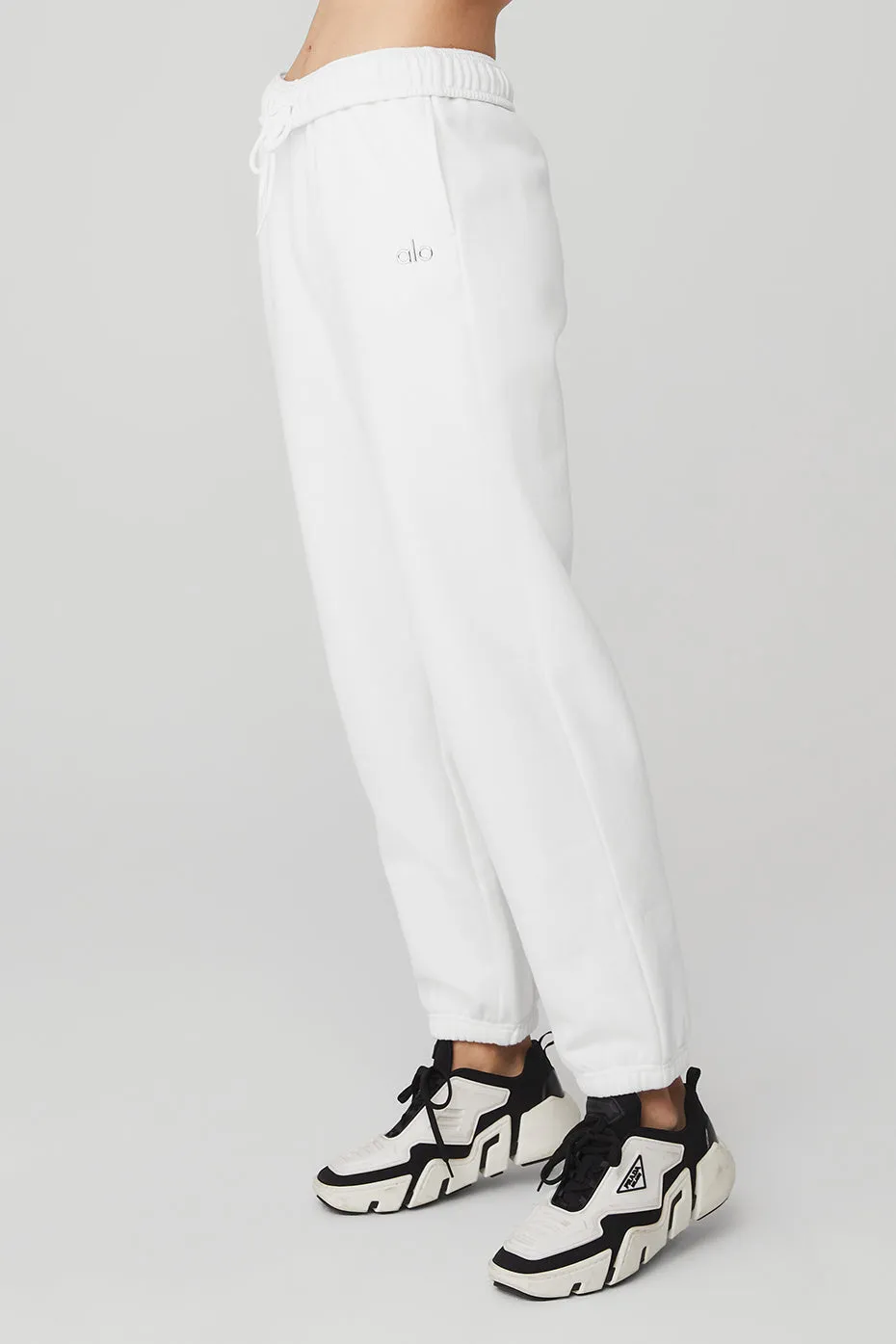 Accolade Sweatpant - White