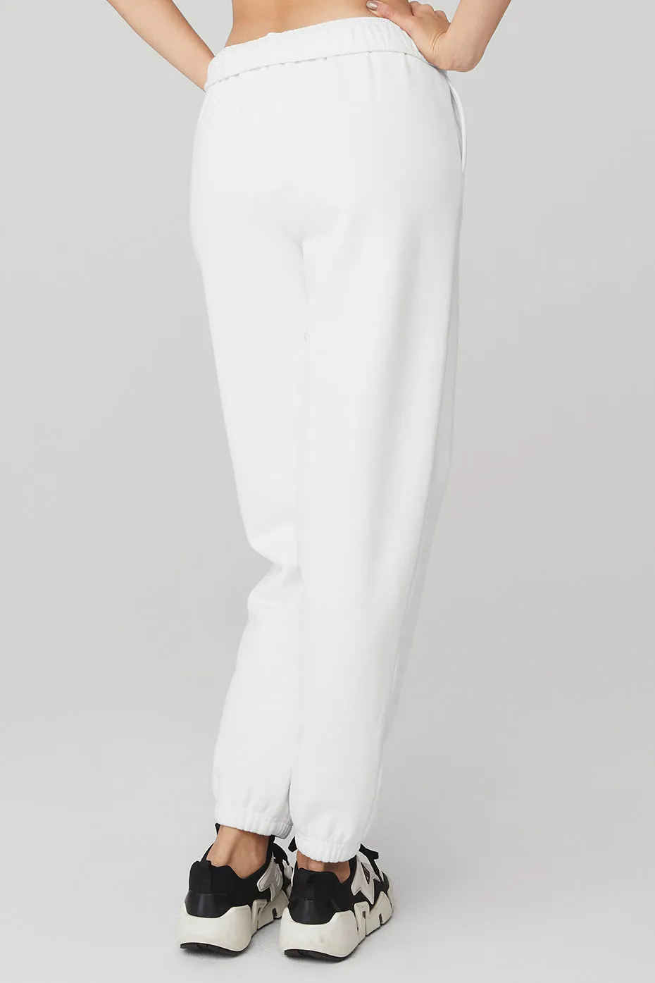 Accolade Sweatpant - White