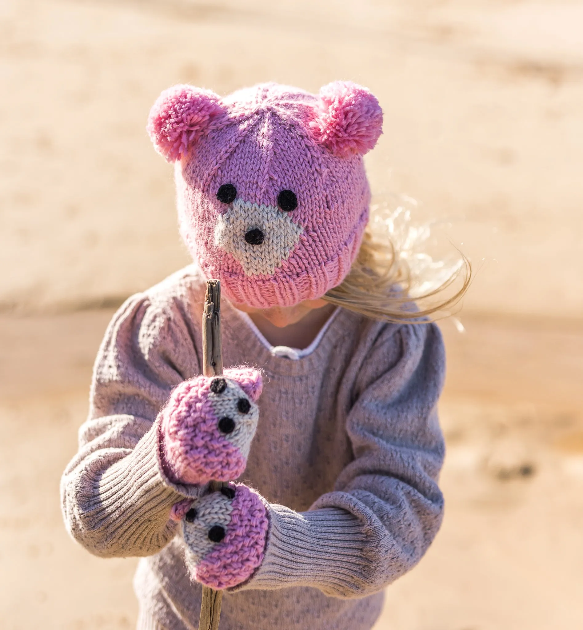 Acorn Bear Face Mittens - Pink