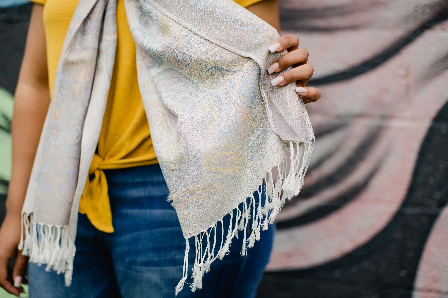 Cream & Blue Paisley Pashmina