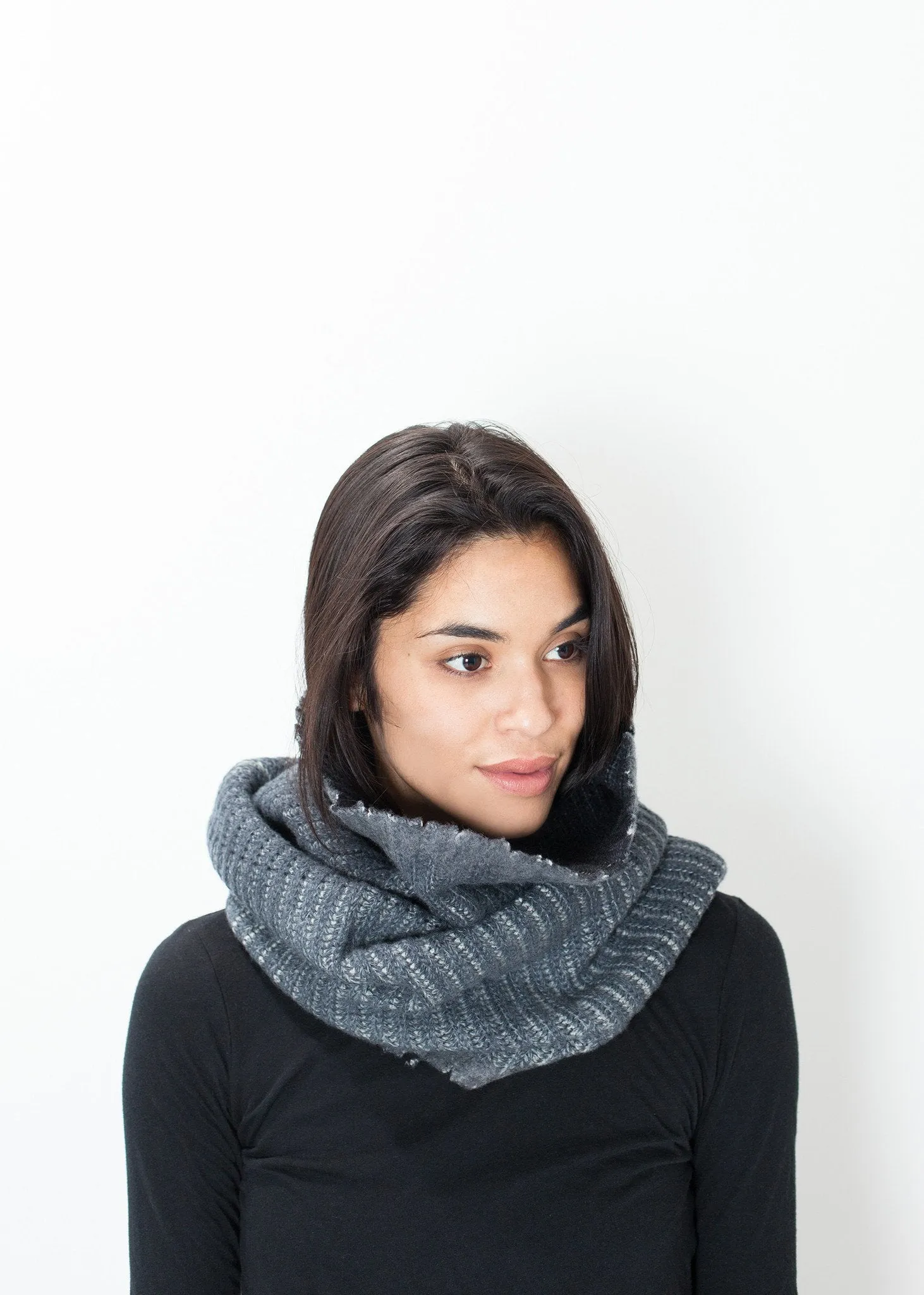 Knit Neck Warmer in Grey