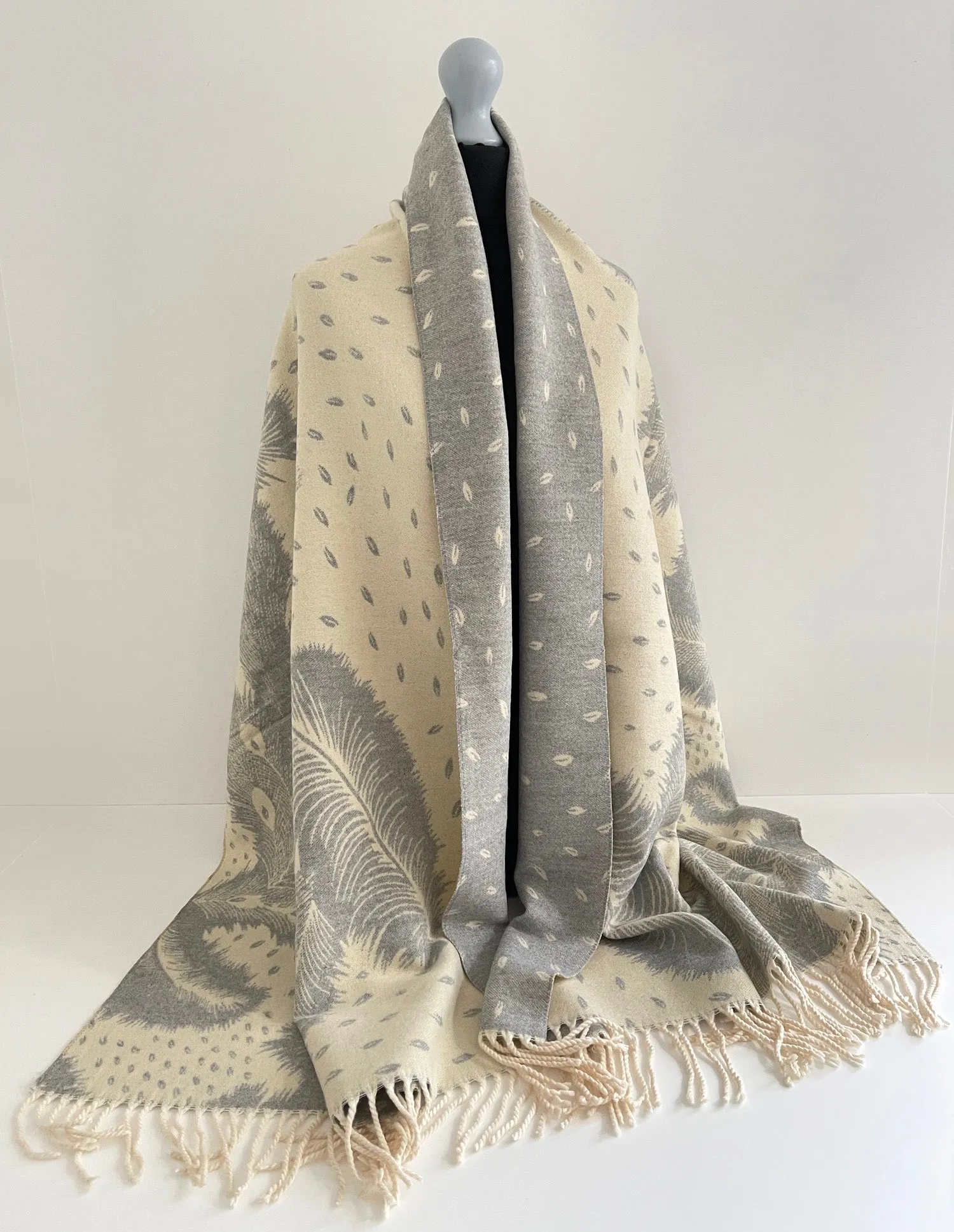 LARGE CREAM CASHMERE FEATHER PRINT REVERSIBLE WINTER SHAWL BLANKET SCARF