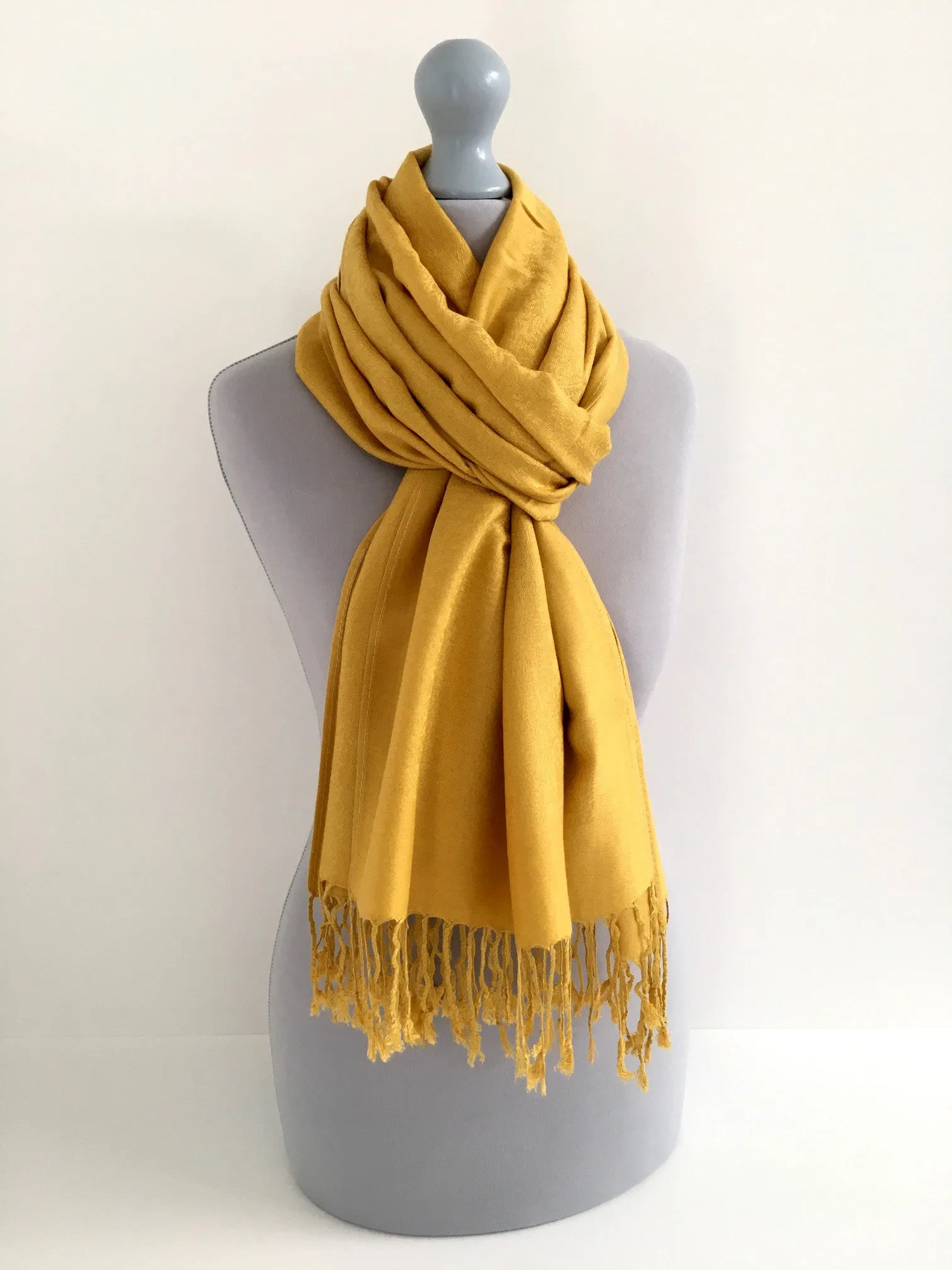 MUSTARD YELLOW PAISLEY PRINT REVERSIBLE PASHMINA SHAWL SCARF